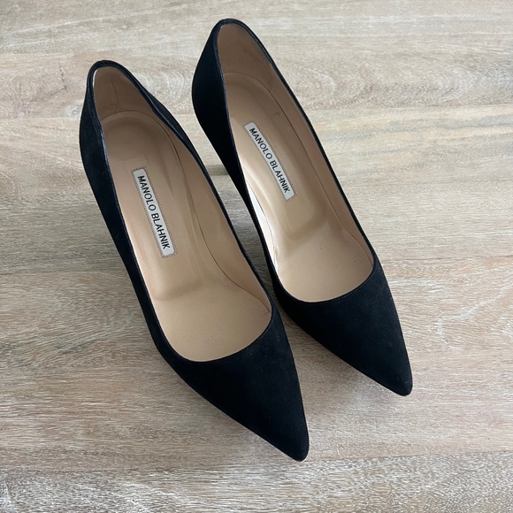 Manolo Blahnik Black Heels - Picture 2 of 16